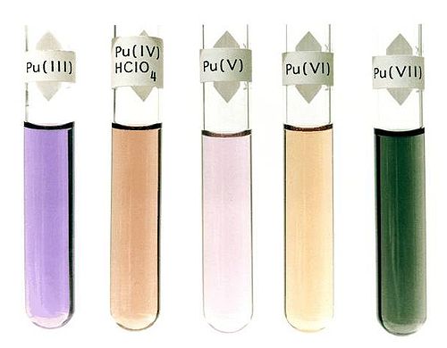 500px-Plutonium_in_solution