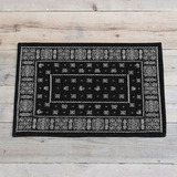 arrow-bandanna-rug_50×80_black_2