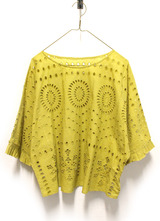 chambled-tops-yell-1