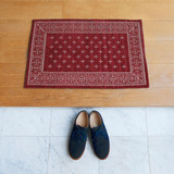 cross-bandanna-rug_50×80_Burgundy_2
