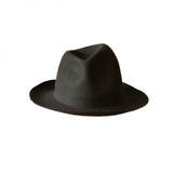 TILT-CROWN-FELT-HAT-01-450x450