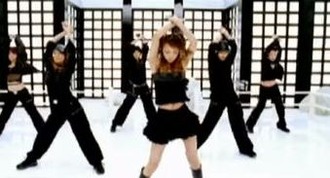 安室奈美恵『shine more』の振り付け、バックダンサーなど : BLACK FLAVOR