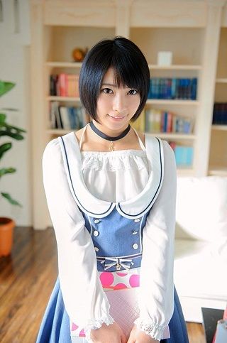 【最新作】女子大生ナンパ 地味でおとなしい素朴女子を変身させてシンデレラSEX12人4時間