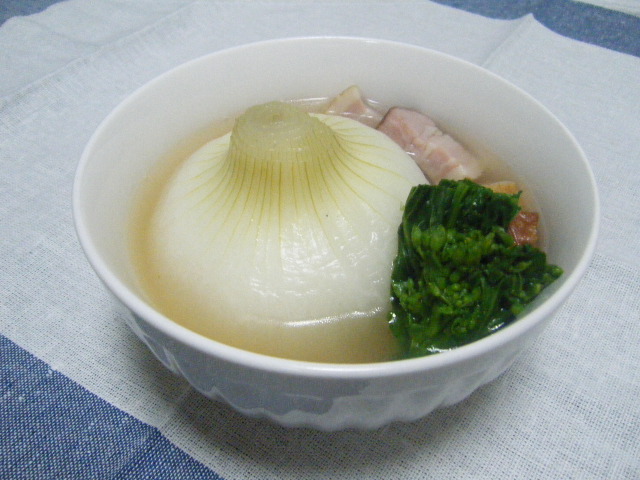 新玉ねぎ丸ごと煮