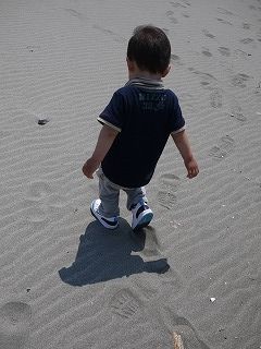 初砂浜2