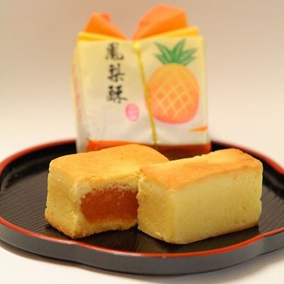パイナップルケーキ