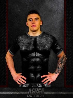 Muscles Rashguard 1