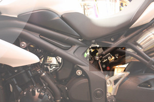 HelmetH_newspeedtriple2