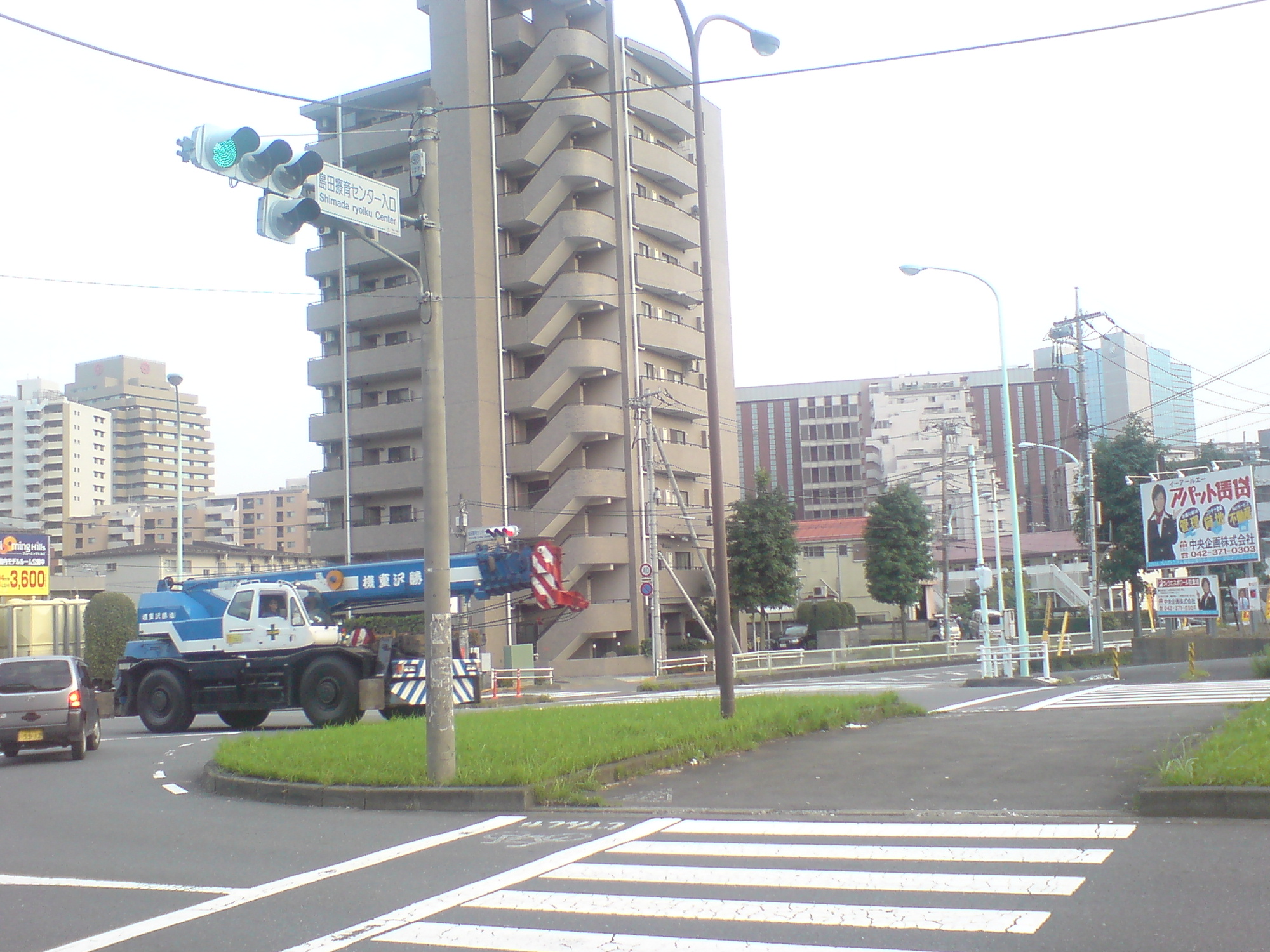 鶴牧１丁目 多摩市の町並みを見てみよう