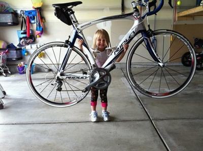 【個人の意見】自転車を持ち上げての写真、マジ意味不明