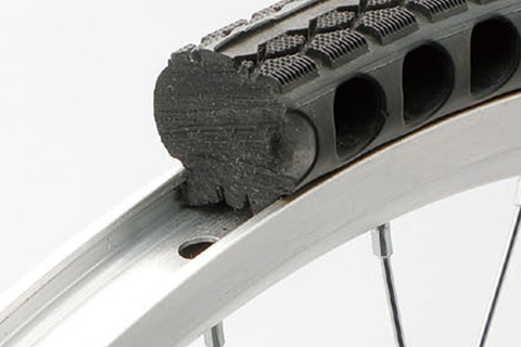 パンクしない自転車ってやっぱりアレだよな…