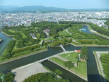 青空の下の五稜郭