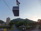 函館山に登るロープウェイ