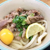 肉ぶっかけ卵入り