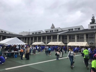 中学バザー