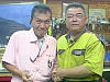 m握手1