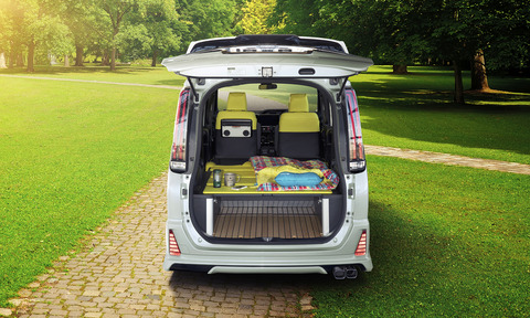 drnv1804_modelista_hiace_103_noahmuconcept_bedmode_02_1280