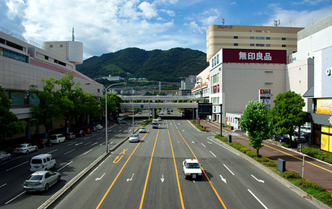 e0005690_11375859
