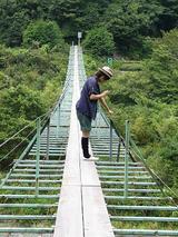 高さ2,30メートルの吊り橋