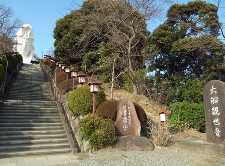 大船観音