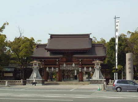 湊川神社