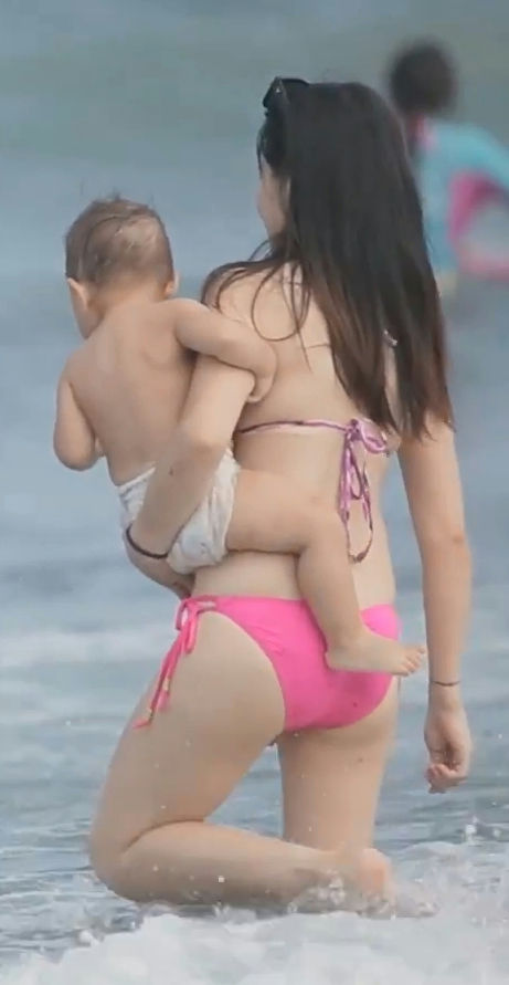 ママ 水着 盗撮 