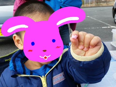ウサギ作ってるよー