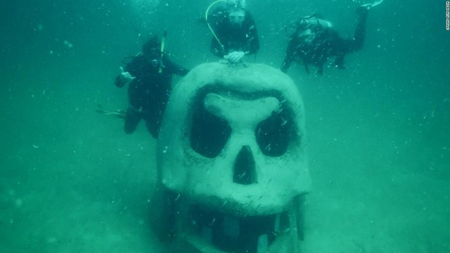 underwater-museum-skull-super-169
