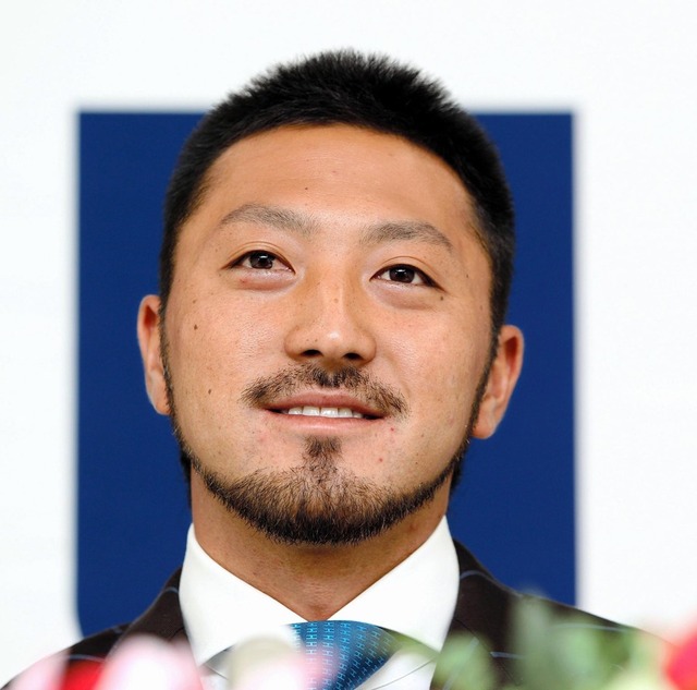 菊池涼介_契約更改_2016