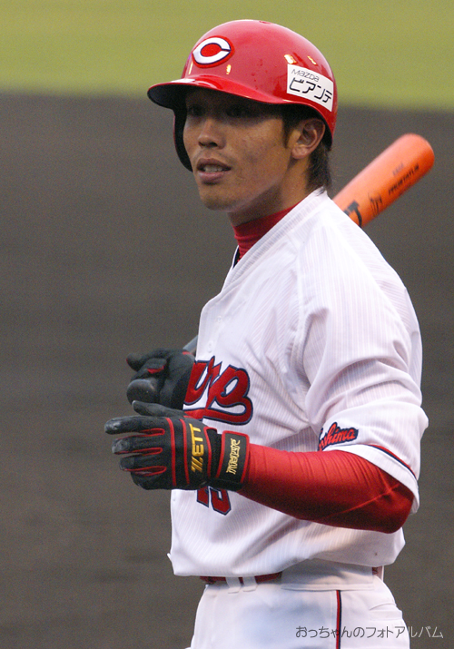 カープ天谷6年ぶり開幕スタメン見えた!緒方監督「ライト最有力候補」
