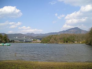 300px-宝ヶ池
