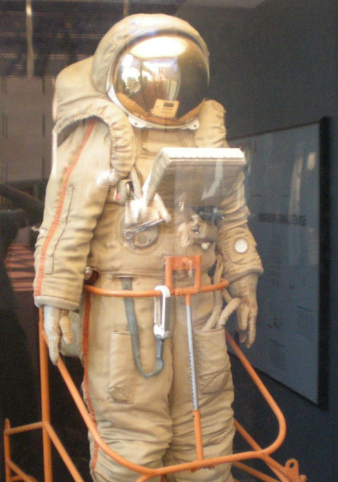 spacesuit8