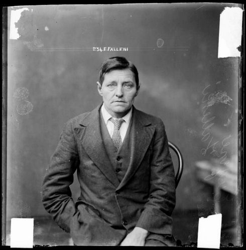 vintage-mugshots-black-and-white-3