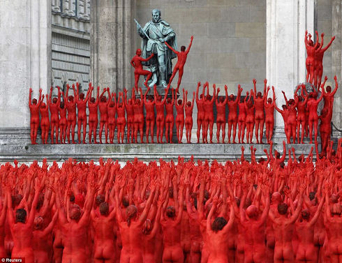 Tunick 09