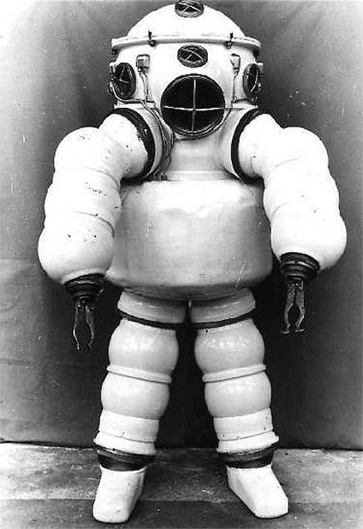 History of Diving Suits 21