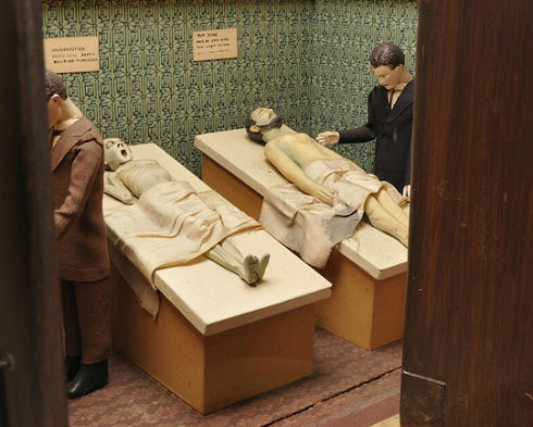 st-dennistoun-mortuary-automaton-1