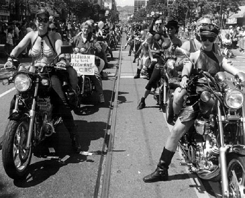 1980-dykes-on-bikes-1980s-640x519