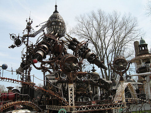 forevertron dr evermor wisconsin 01