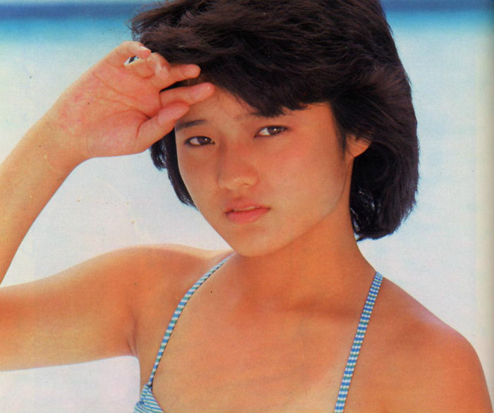 127-01-三田寛子