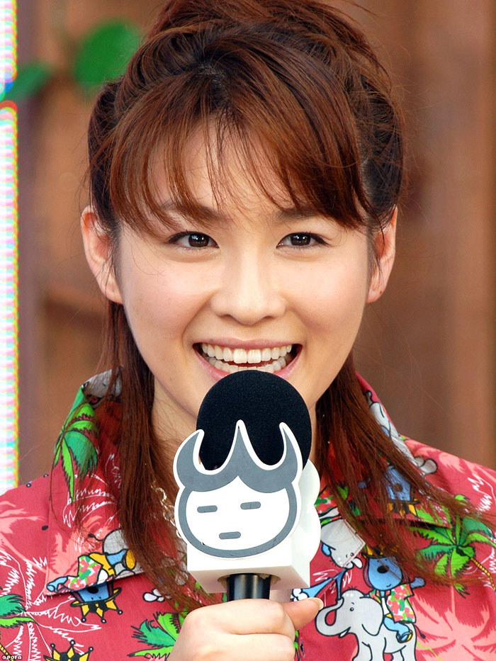 207-斉藤舞子-01