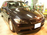 BMW320i