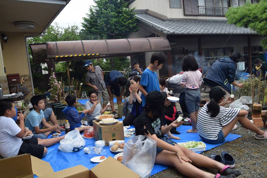 2018田植え青少年健全育成11
