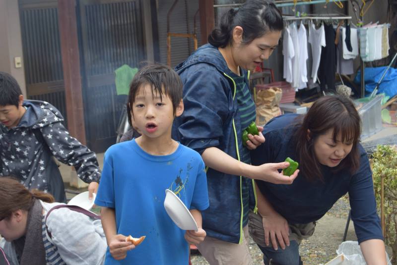 2018田植え青少年健全育成9