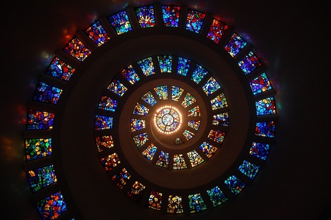stained-glass-1181864_960_720