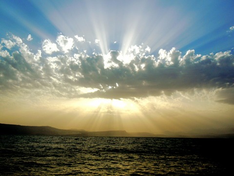 clouds-872143_1920