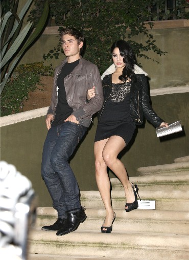 zacvanessa161209.jpg