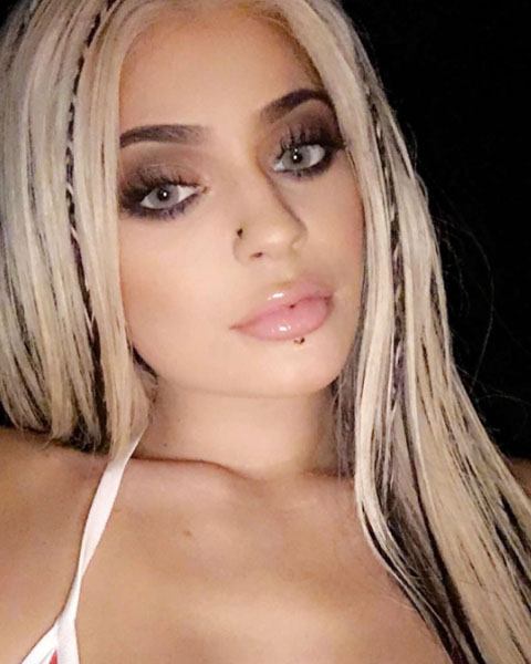 kylie2016111