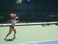 Caroline Wozniacki Practices @ 2009 US Open 07