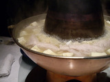 華都飯店火鍋作成中