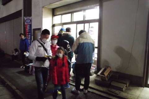 D1000_IMGP8792_すっかり暗く
